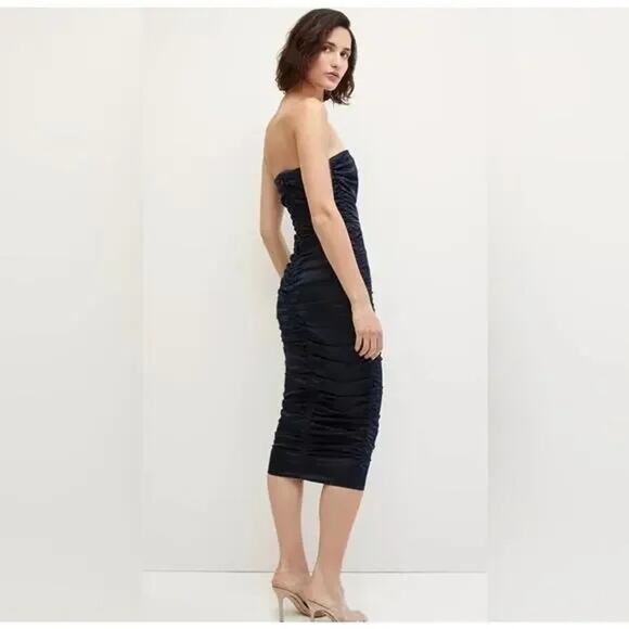 Veronica Beard Navy Kupa Strapless Ruched Silk Dress, Wedding Guest, size 2 - Picture 2 of 11